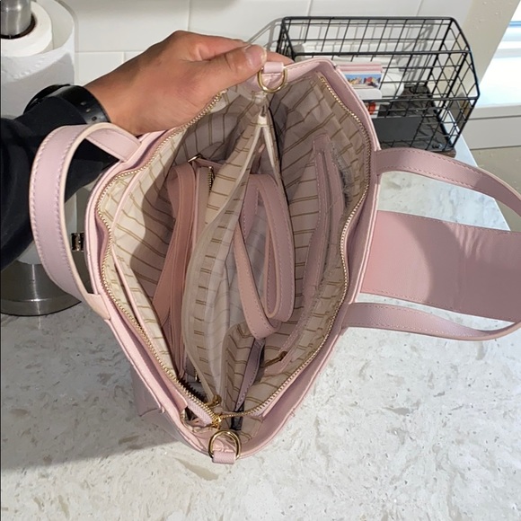 Purse - Picture 2 of 2